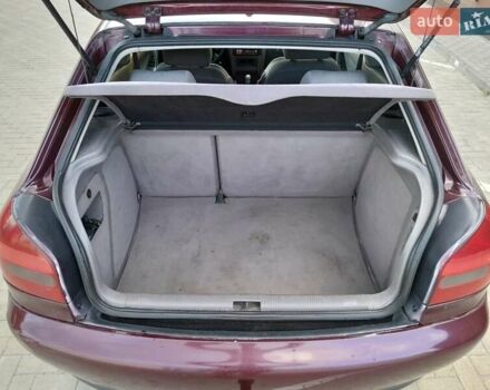 Красный Ауди А3, объемом двигателя 1.6 л и пробегом 317 тыс. км за 2600 $, фото 15 на Automoto.ua