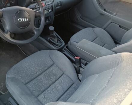 Ауди А3 1998 в Полтаве на Automoto.ua Красный Ауди А3, объемом двигателя 1.6 л и пробегом 255 тыс. км за 2700 $, фото 6 на Automoto.ua