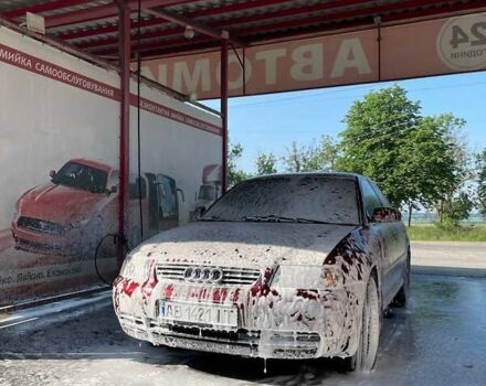 Ауді А3 1999 у Песчанке на Automoto.ua Червоний Ауді А3, об'ємом двигуна 1.8 л та пробігом 294 тис. км за 5000 $, фото 9 на Automoto.ua