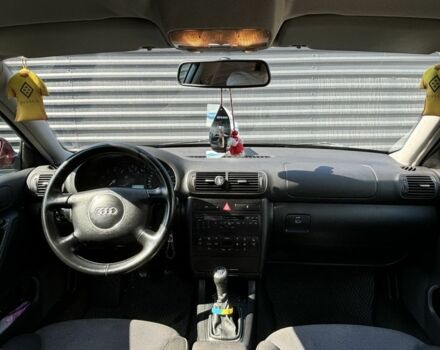 Красный Ауди А3, объемом двигателя 1.6 л и пробегом 216 тыс. км за 5200 $, фото 15 на Automoto.ua