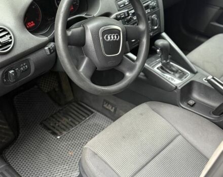 Красный Ауди А3, объемом двигателя 1.6 л и пробегом 240 тыс. км за 5500 $, фото 7 на Automoto.ua