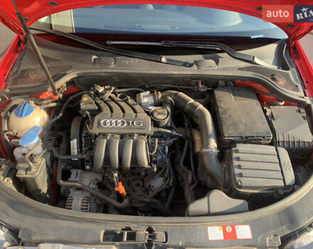 Червоний Ауді А3, об'ємом двигуна 1.6 л та пробігом 200 тис. км за 8200 $, фото 27 на Automoto.ua