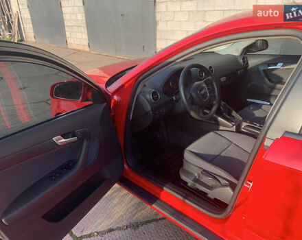 Червоний Ауді А3, об'ємом двигуна 1.6 л та пробігом 200 тис. км за 8200 $, фото 11 на Automoto.ua