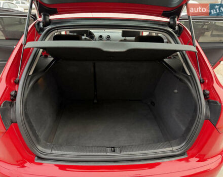 Красный Ауди А3, объемом двигателя 1.6 л и пробегом 220 тыс. км за 6750 $, фото 37 на Automoto.ua