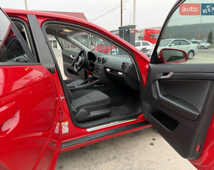 Красный Ауди А3, объемом двигателя 1.6 л и пробегом 220 тыс. км за 6750 $, фото 27 на Automoto.ua