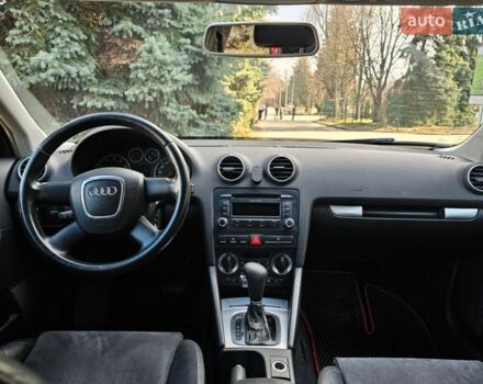 Красный Ауди А3, объемом двигателя 1.6 л и пробегом 180 тыс. км за 5500 $, фото 23 на Automoto.ua