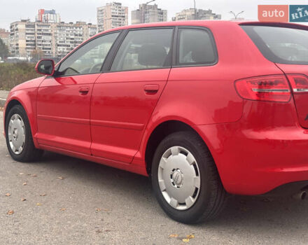 Красный Ауди А3, объемом двигателя 1.4 л и пробегом 230 тыс. км за 8400 $, фото 3 на Automoto.ua