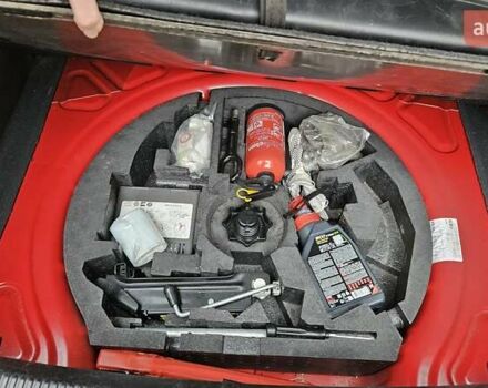 Червоний Ауді А3, об'ємом двигуна 1.2 л та пробігом 209 тис. км за 9200 $, фото 10 на Automoto.ua