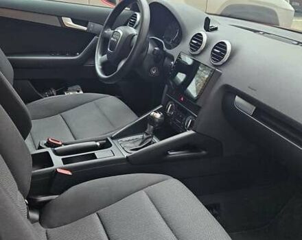 Червоний Ауді А3, об'ємом двигуна 1.2 л та пробігом 209 тис. км за 9200 $, фото 7 на Automoto.ua