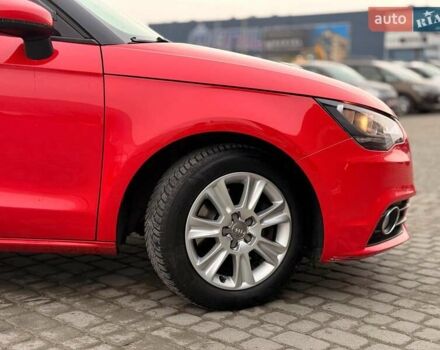 Красный Ауди А3, объемом двигателя 1.6 л и пробегом 211 тыс. км за 8290 $, фото 5 на Automoto.ua