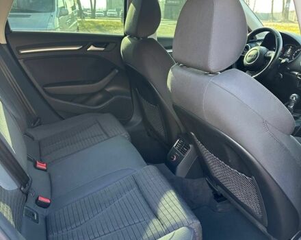 Червоний Ауді А3, об'ємом двигуна 1.4 л та пробігом 150 тис. км за 12500 $, фото 16 на Automoto.ua