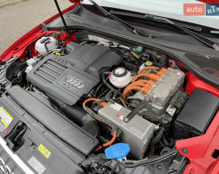 Красный Ауди А3, объемом двигателя 1.4 л и пробегом 131 тыс. км за 14500 $, фото 33 на Automoto.ua