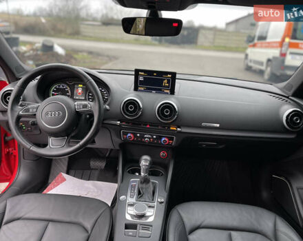 Красный Ауди А3, объемом двигателя 1.4 л и пробегом 131 тыс. км за 14500 $, фото 19 на Automoto.ua