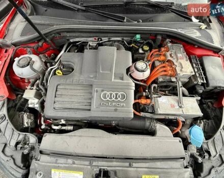 Красный Ауди А3, объемом двигателя 1.4 л и пробегом 169 тыс. км за 12000 $, фото 23 на Automoto.ua
