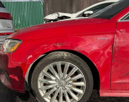 Красный Ауди А3, объемом двигателя 1.4 л и пробегом 169 тыс. км за 12000 $, фото 9 на Automoto.ua