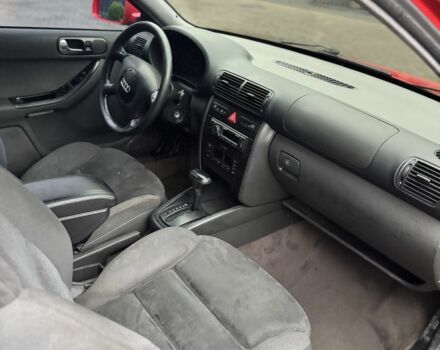 Красный Ауди А3, объемом двигателя 1.8 л и пробегом 236 тыс. км за 2600 $, фото 6 на Automoto.ua