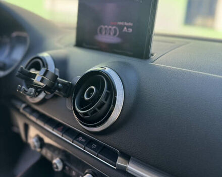 Красный Ауди А3, объемом двигателя 1.8 л и пробегом 190 тыс. км за 13000 $, фото 15 на Automoto.ua