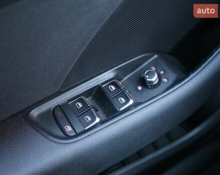 Красный Ауди А3, объемом двигателя 1.8 л и пробегом 193 тыс. км за 13200 $, фото 22 на Automoto.ua