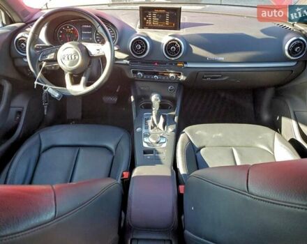 Красный Ауди А3, объемом двигателя 2 л и пробегом 16 тыс. км за 4200 $, фото 7 на Automoto.ua