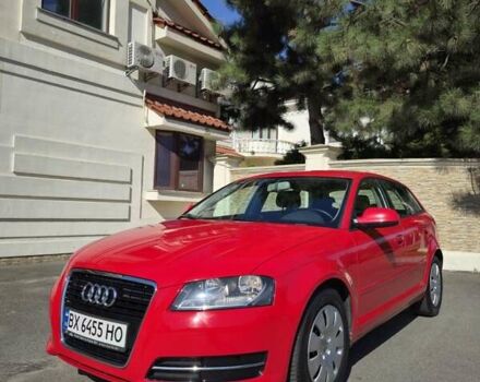 Красный Ауди А3, объемом двигателя 1.2 л и пробегом 106 тыс. км за 7900 $, фото 1 на Automoto.ua