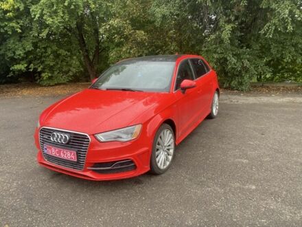 Красный Ауди А3, объемом двигателя 1.4 л и пробегом 244 тыс. км за 10000 $, фото 1 на Automoto.ua