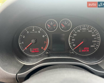 Ауди А3, объемом двигателя 1.6 л и пробегом 256 тыс. км за 5400 $, фото 11 на Automoto.ua