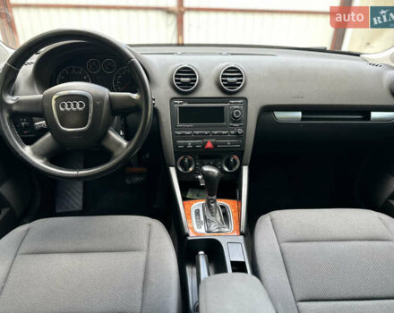 Ауді А3, об'ємом двигуна 1.6 л та пробігом 195 тис. км за 6400 $, фото 8 на Automoto.ua