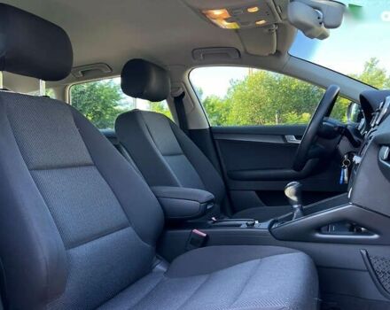 Ауди А3, объемом двигателя 1.8 л и пробегом 190 тыс. км за 9150 $, фото 8 на Automoto.ua