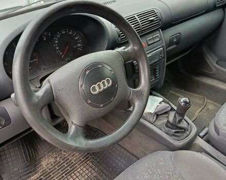 Серый Ауди А3, объемом двигателя 1.9 л и пробегом 200 тыс. км за 2900 $, фото 7 на Automoto.ua