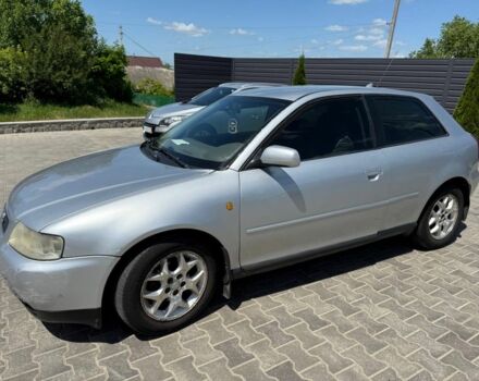Сірий Ауді А3, об'ємом двигуна 1.6 л та пробігом 200 тис. км за 2100 $, фото 2 на Automoto.ua