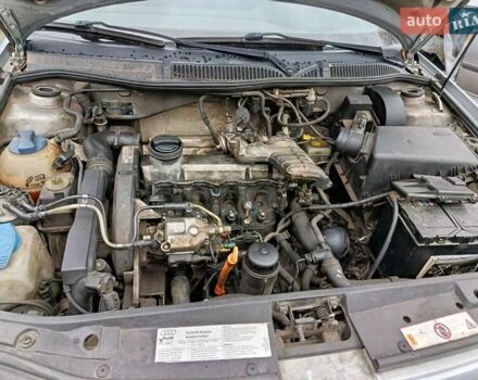 Серый Ауди А3, объемом двигателя 1.9 л и пробегом 200 тыс. км за 2900 $, фото 12 на Automoto.ua