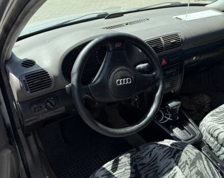 Сірий Ауді А3, об'ємом двигуна 1.6 л та пробігом 200 тис. км за 2100 $, фото 5 на Automoto.ua