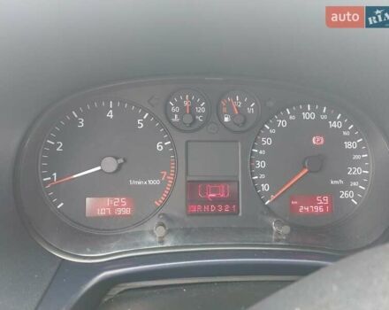 Ауди А3 1999 в Житомире на Automoto.ua Серый Ауди А3, объемом двигателя 1.78 л и пробегом 248 тыс. км за 3900 $, фото 2 на Automoto.ua