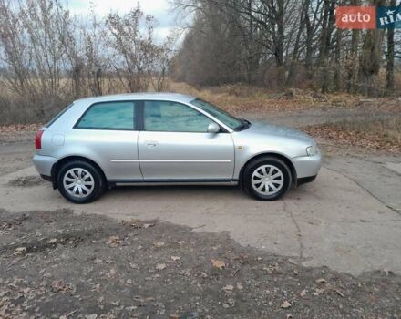 Серый Ауди А3, объемом двигателя 1.6 л и пробегом 300 тыс. км за 3750 $, фото 2 на Automoto.ua