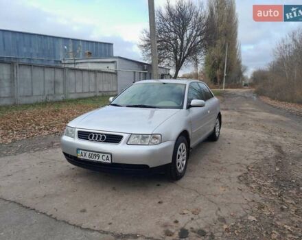 Серый Ауди А3, объемом двигателя 1.6 л и пробегом 300 тыс. км за 3750 $, фото 1 на Automoto.ua