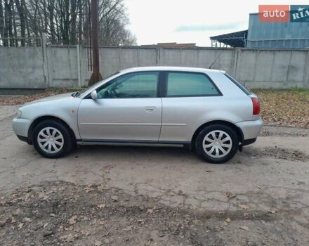 Серый Ауди А3, объемом двигателя 1.6 л и пробегом 300 тыс. км за 3750 $, фото 3 на Automoto.ua