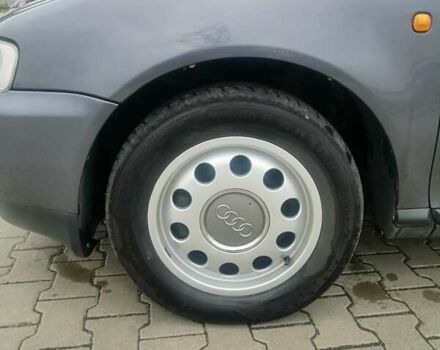 Серый Ауди А3, объемом двигателя 1.6 л и пробегом 269 тыс. км за 4350 $, фото 11 на Automoto.ua