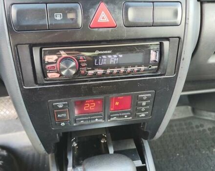 Серый Ауди А3, объемом двигателя 1.6 л и пробегом 218 тыс. км за 3800 $, фото 13 на Automoto.ua