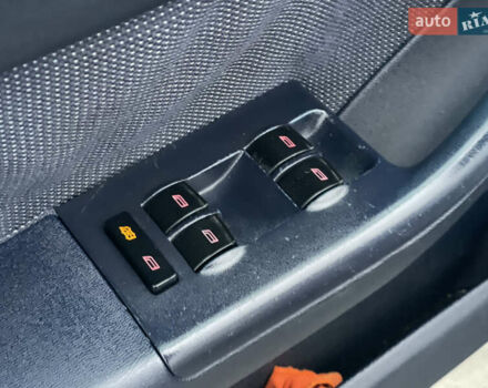 Серый Ауди А3, объемом двигателя 1.6 л и пробегом 286 тыс. км за 1600 $, фото 10 на Automoto.ua