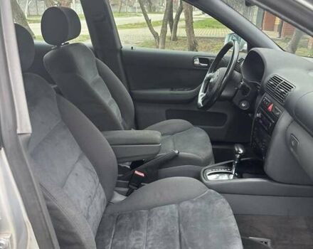 Серый Ауди А3, объемом двигателя 1.6 л и пробегом 233 тыс. км за 4999 $, фото 6 на Automoto.ua