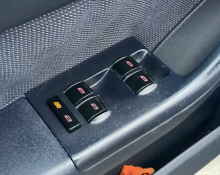 Серый Ауди А3, объемом двигателя 1.6 л и пробегом 286 тыс. км за 1600 $, фото 11 на Automoto.ua