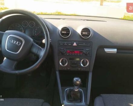 Серый Ауди А3, объемом двигателя 2 л и пробегом 279 тыс. км за 5700 $, фото 3 на Automoto.ua