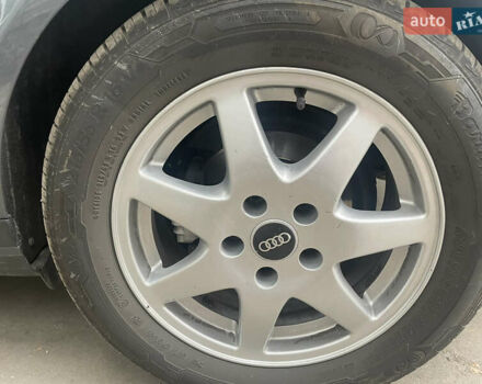 Серый Ауди А3, объемом двигателя 1.98 л и пробегом 186 тыс. км за 7000 $, фото 4 на Automoto.ua