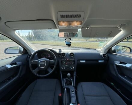 Серый Ауди А3, объемом двигателя 1.6 л и пробегом 208 тыс. км за 5000 $, фото 5 на Automoto.ua