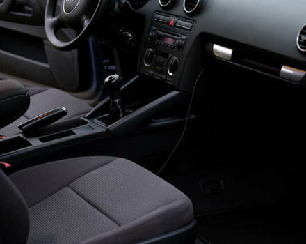 Сірий Ауді А3, об'ємом двигуна 1.6 л та пробігом 212 тис. км за 6300 $, фото 23 на Automoto.ua