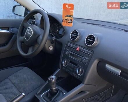Сірий Ауді А3, об'ємом двигуна 1.6 л та пробігом 171 тис. км за 6700 $, фото 9 на Automoto.ua