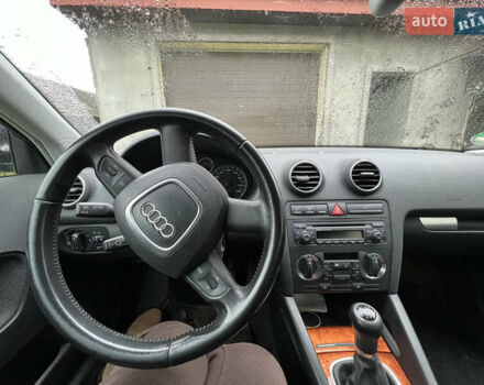 Серый Ауди А3, объемом двигателя 1.6 л и пробегом 195 тыс. км за 5700 $, фото 5 на Automoto.ua
