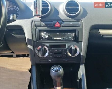 Сірий Ауді А3, об'ємом двигуна 1.6 л та пробігом 209 тис. км за 6900 $, фото 12 на Automoto.ua