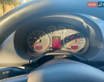 Серый Ауди А3, объемом двигателя 2 л и пробегом 330 тыс. км за 7900 $, фото 2 на Automoto.ua