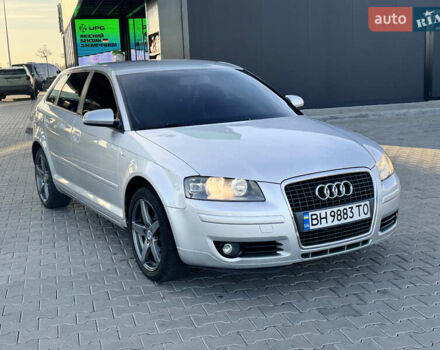 Серый Ауди А3, объемом двигателя 1.6 л и пробегом 276 тыс. км за 5200 $, фото 1 на Automoto.ua